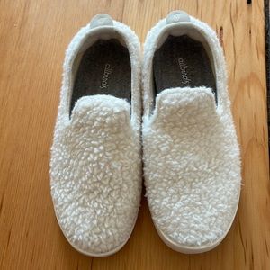 Allbirds white slip ons